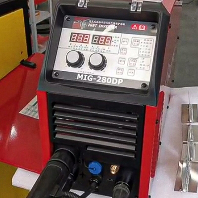 Advanced Welding Technology Mig Pulse Welder Inverter for Stainless and Aluminum Alloy